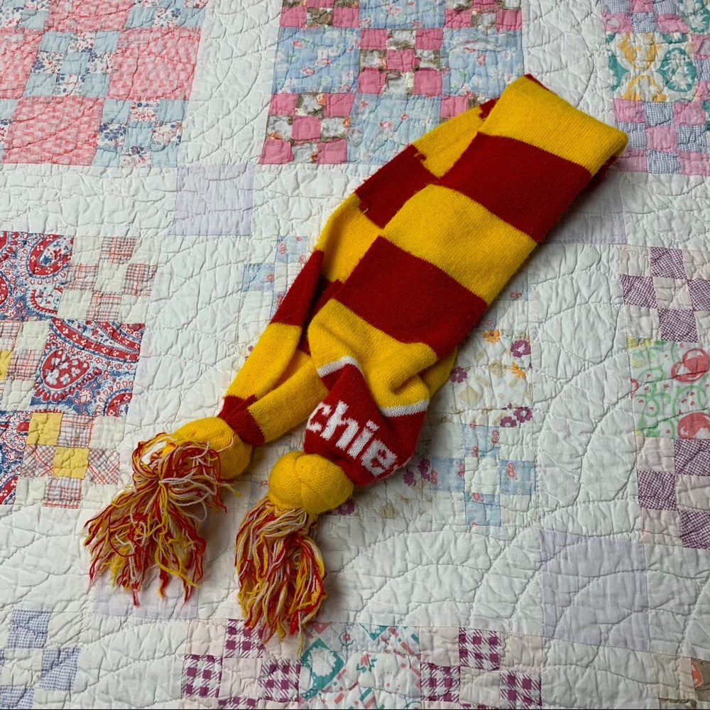 VINTAGE 90s KANSAS CITY CHIEFS NFL SCARF
